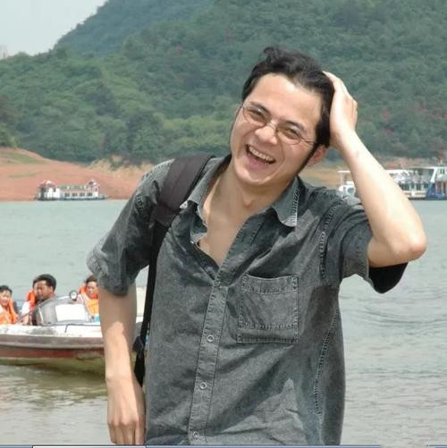 报告文学奖获得者 姚瑶（侗族）