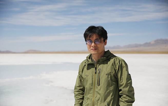 短长书 | 《无雨烧茶》：雨中烟火慢，小城茶事深