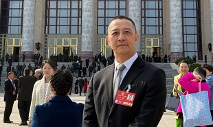 全国政协委员、中国东方演艺集团艺术总监、北京舞协副主席沈晨