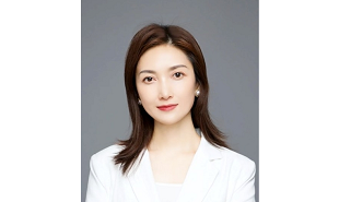 全国人大代表,读者杂志社总编辑陈天竺