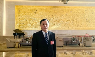 全国政协委员、中国作协主席团委员滕贞甫