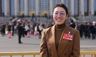 全国政协委员、北京市文联副主席孟艳