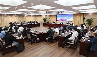 “文学一家人”座谈会现场