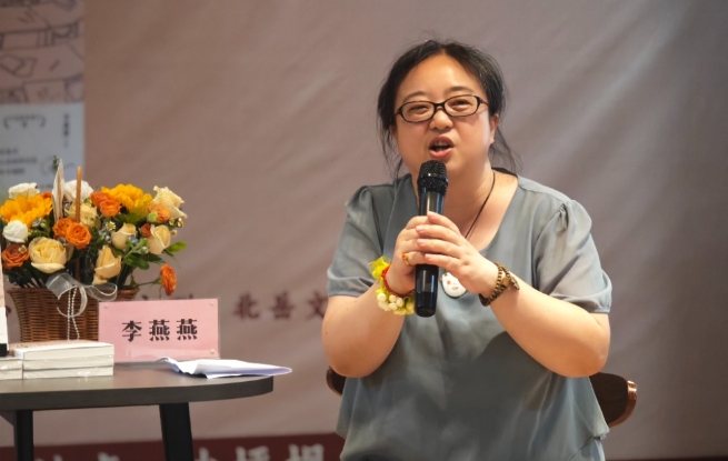 致敬教育燃灯者！《师范生》图书分享会在渝举行