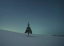 朱强：日常随想录我更喜欢把天黑表述成天暗。暗是自我调节，像灯泡的亮度，被旋暗。暗后也可以明亮，旋的方向与力量决定了明暗以及亮度。[详细]